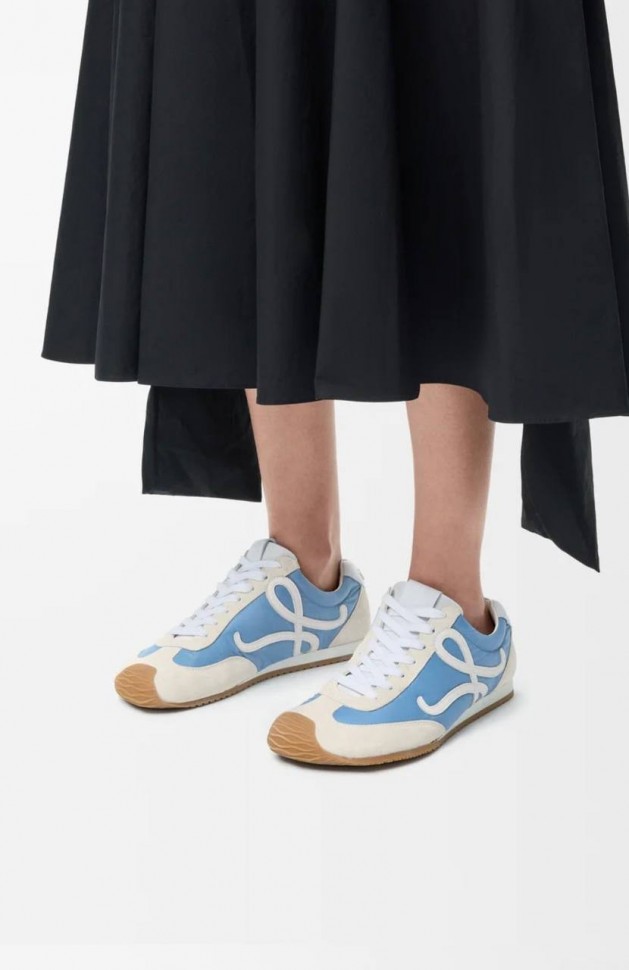 Сникеры Loewe