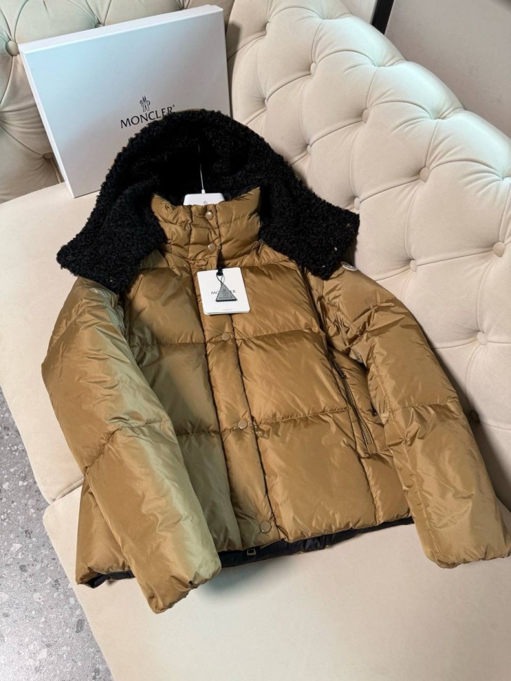 Пуховик Moncler Castelnou 