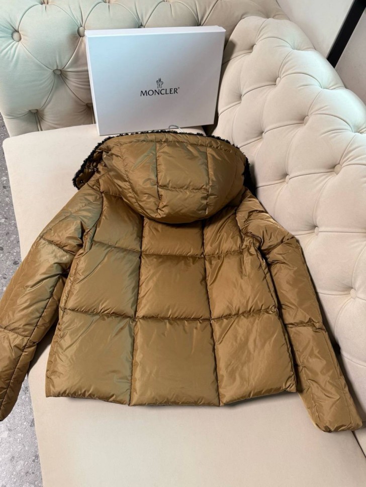 Пуховик Moncler Castelnou 