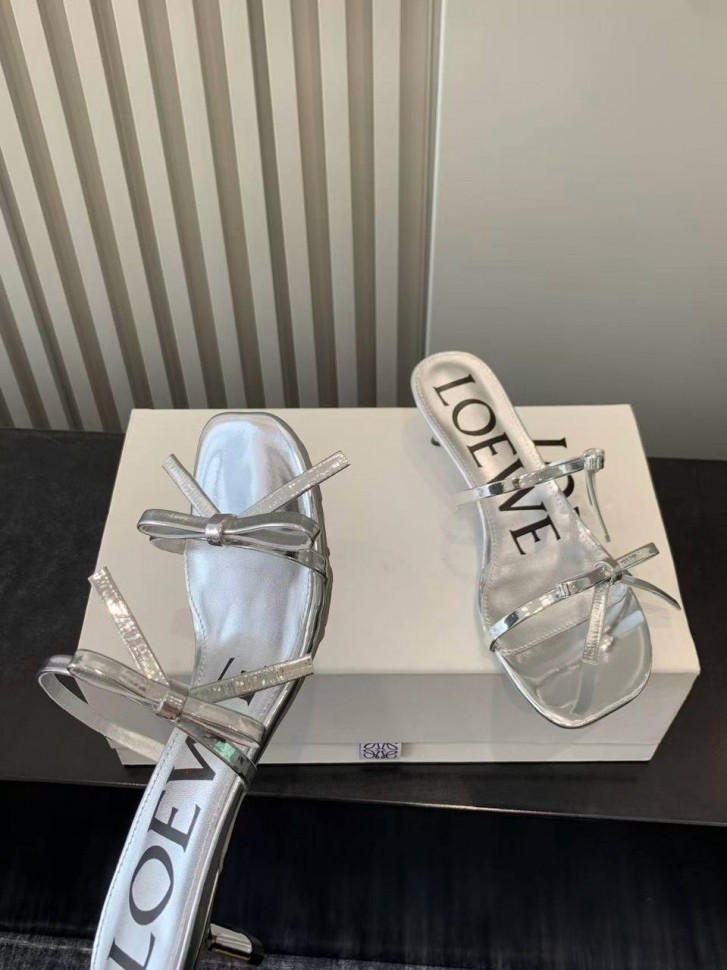 Босоножки Loewe