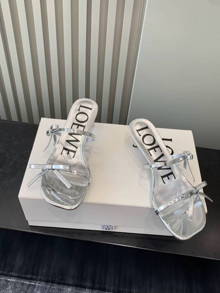 Босоножки Loewe