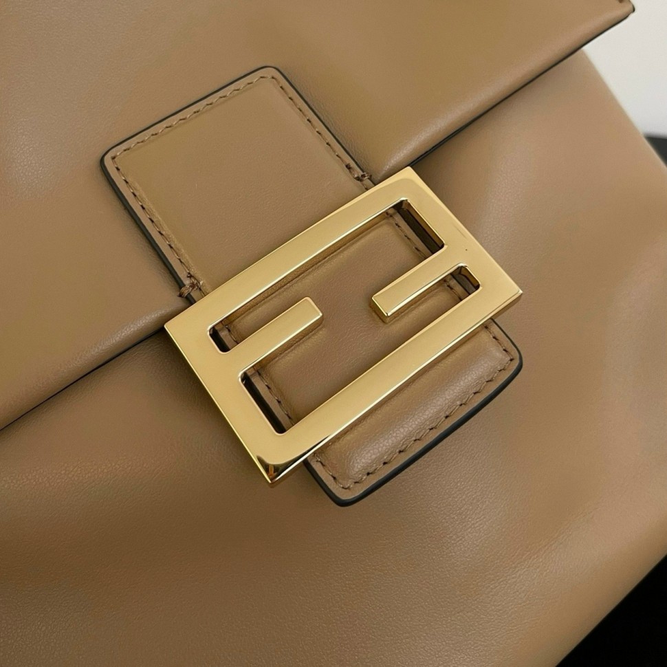 Рюкзак FENDI