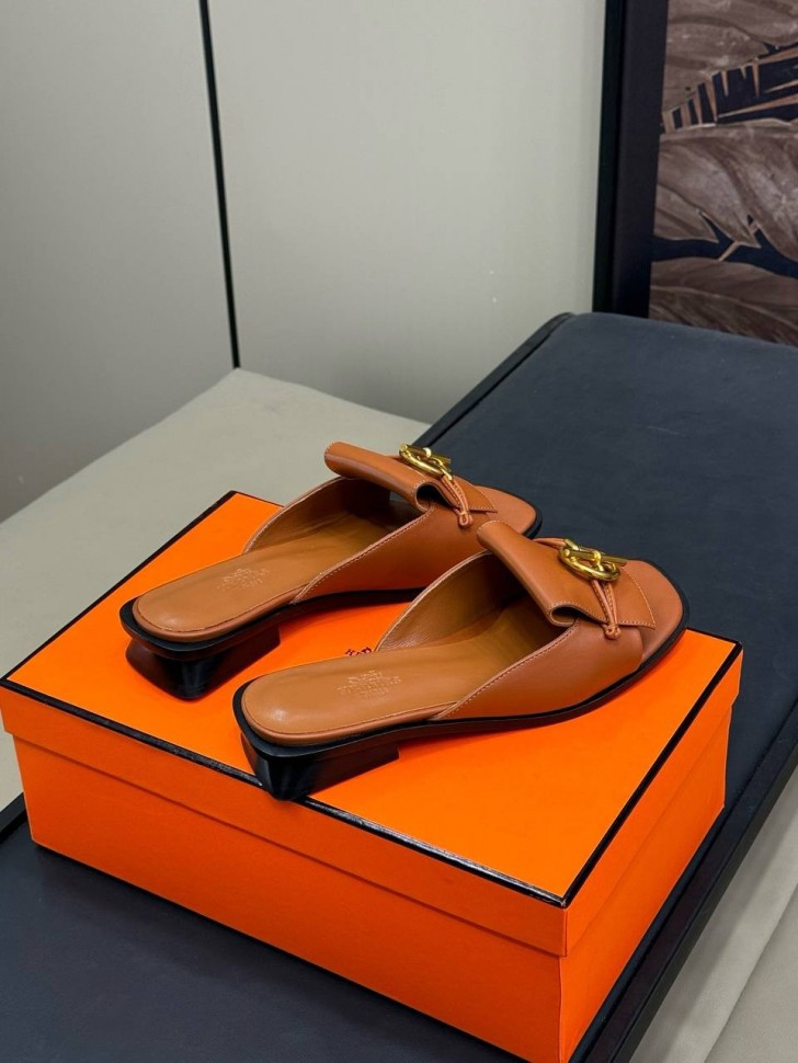 Шлепки Hermes
