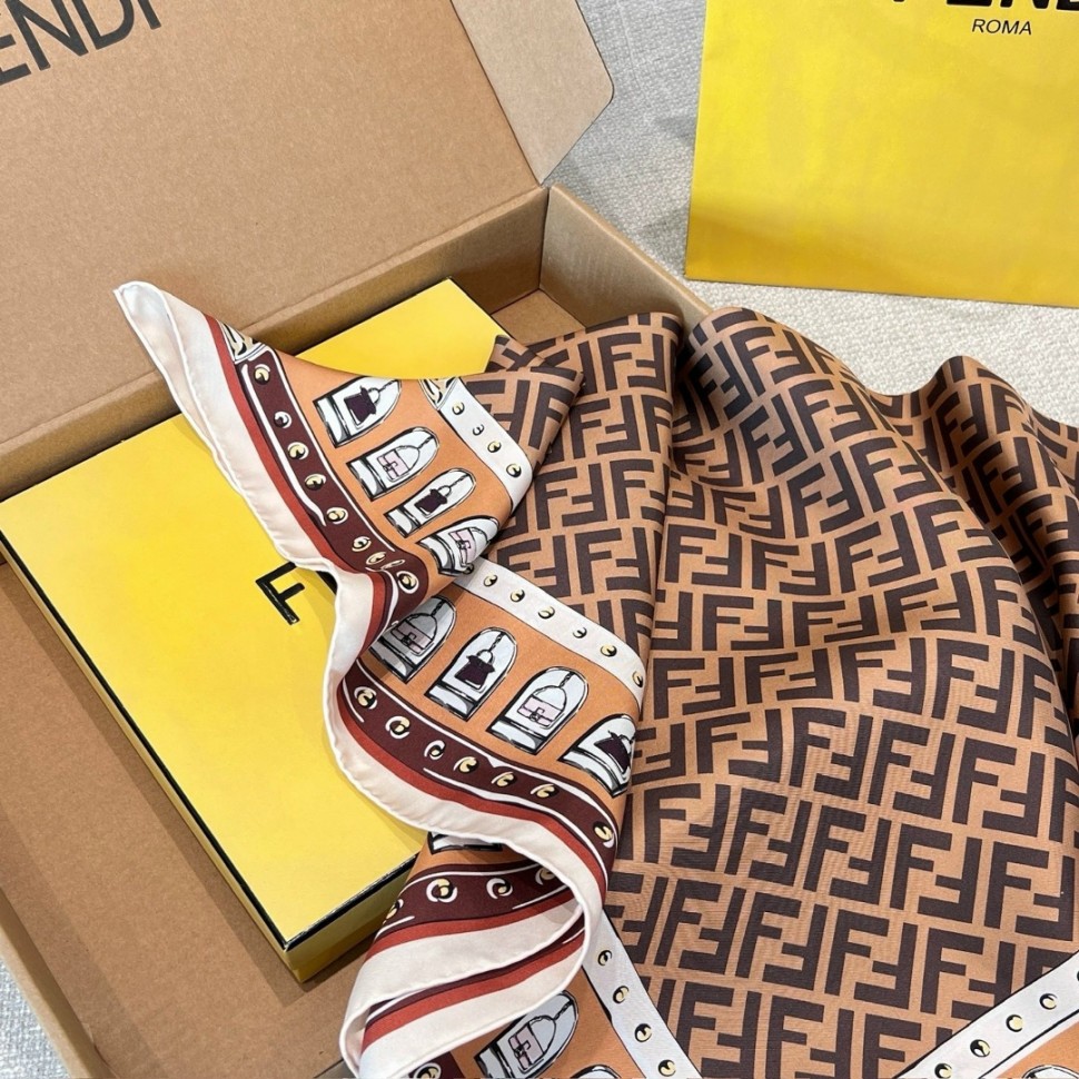 Платок  FENDI  