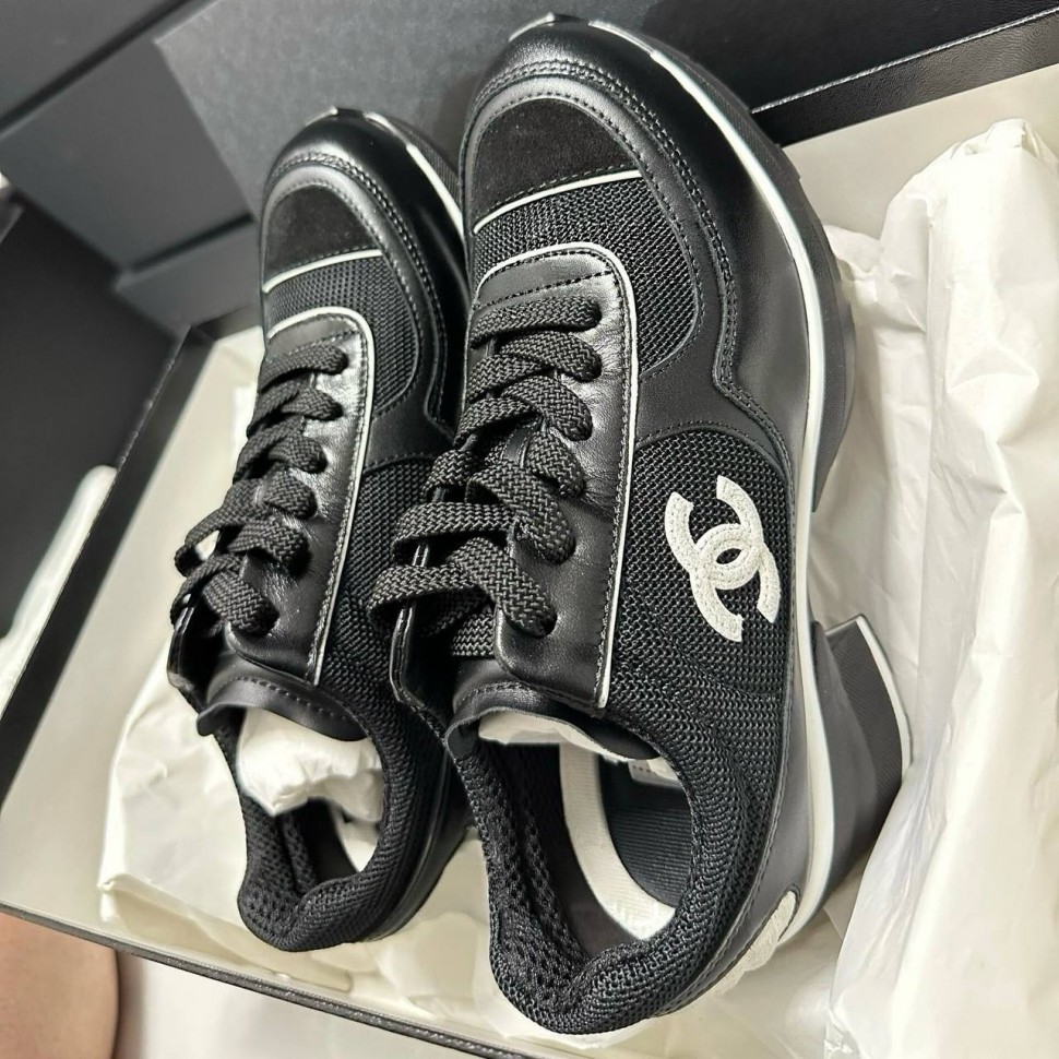 Кроссовки Chanel на каблуке