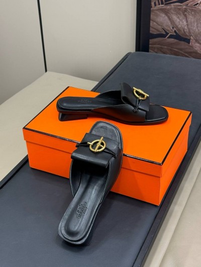 Шлепки Hermes