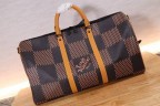 Сумка Louis Vuitton дорожная Сумка Louis Vuitton дорожная
