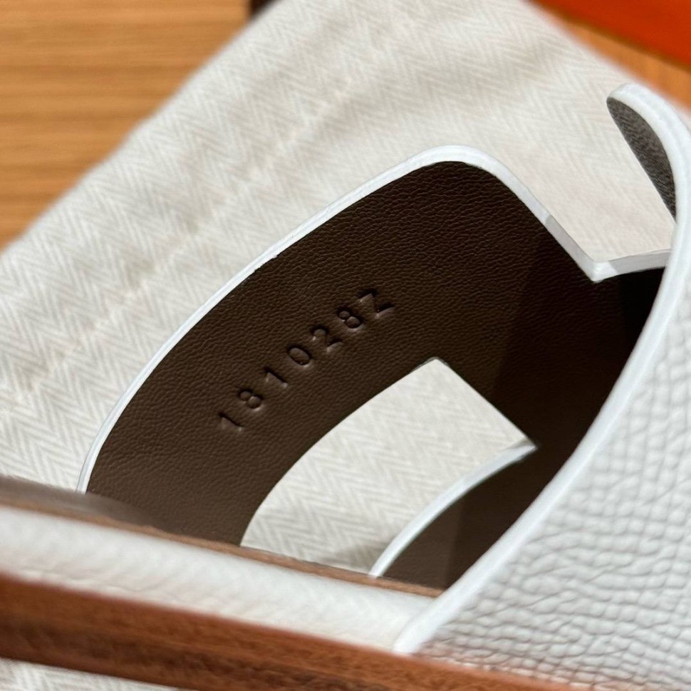 Босоножки Hermes Santorini Blanc Epsom