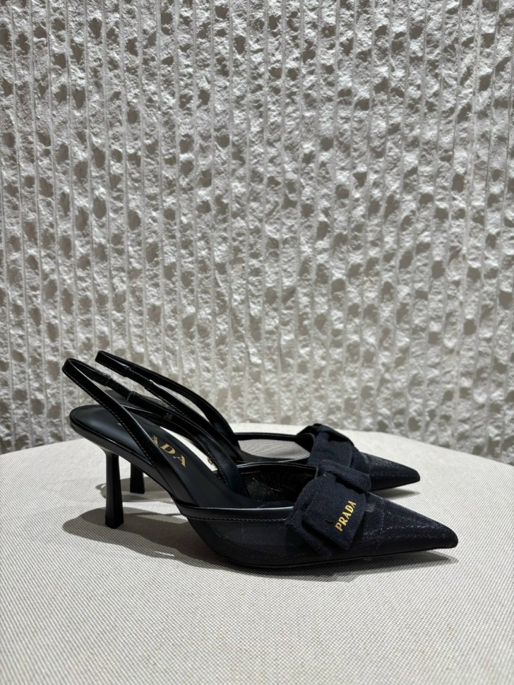 Слингбэки Prada    