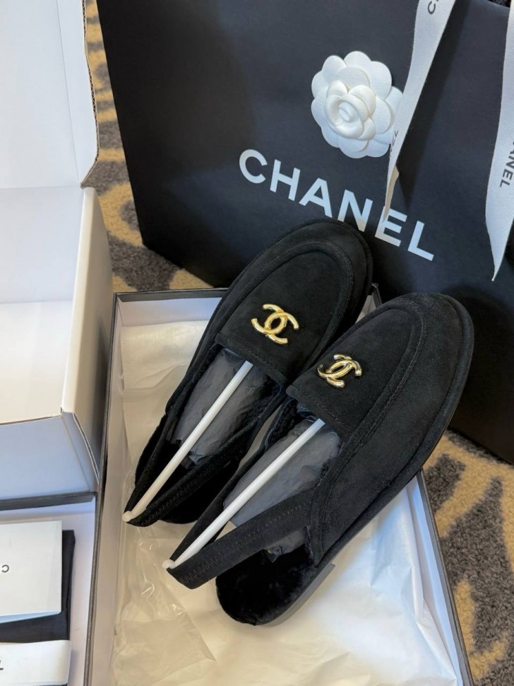 Лоферы Chanel на меху 