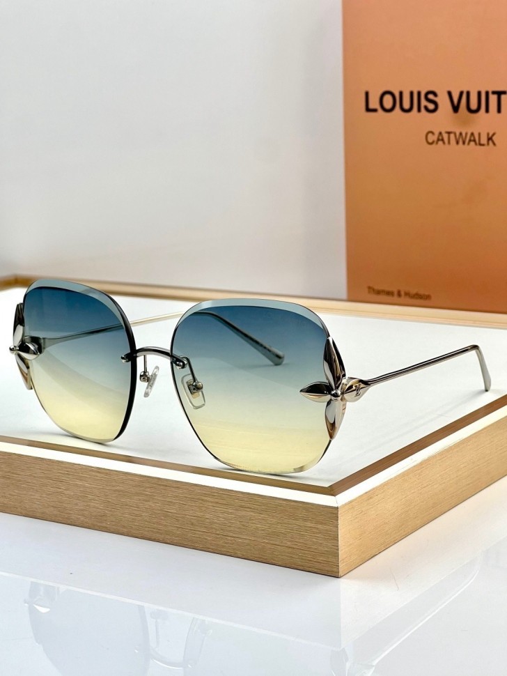 Очки Louis Vuitton  