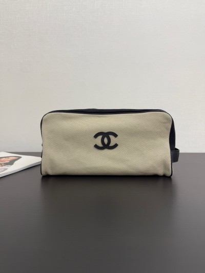 Сумка-косметичка Chanel     