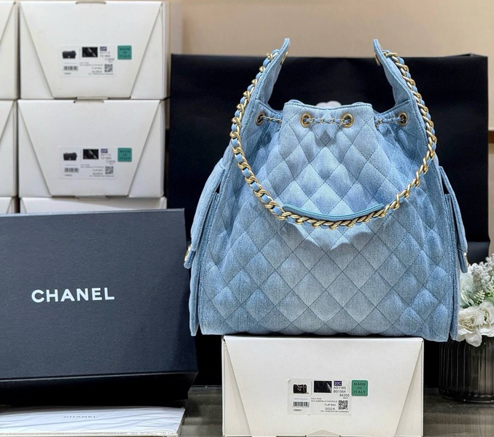Сумка Chanel       