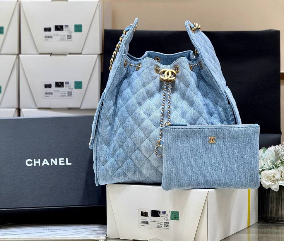 Сумка Chanel       