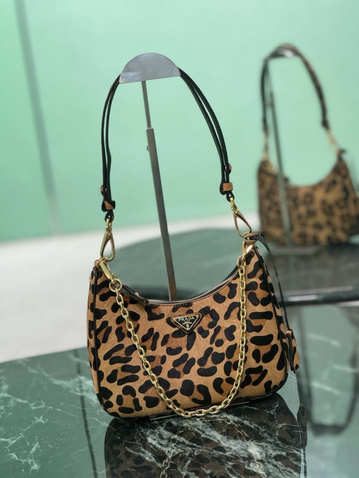 Сумка Prada 