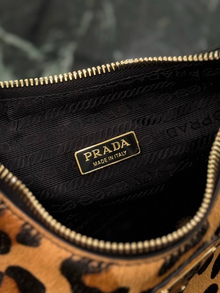 Сумка Prada 