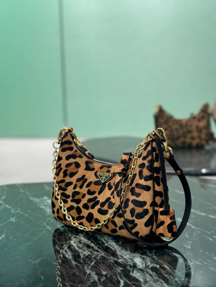 Сумка Prada 