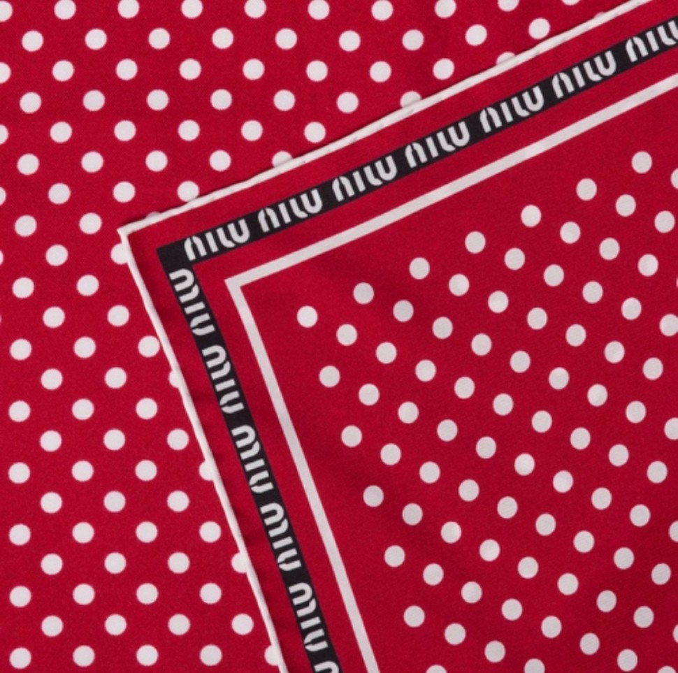 Платок Miu Miu   