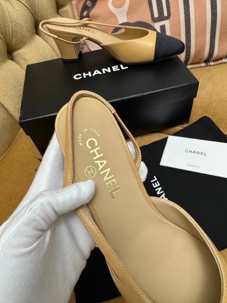 Слингбеки Chanel  