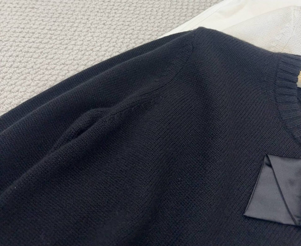 Джемпер Dior  