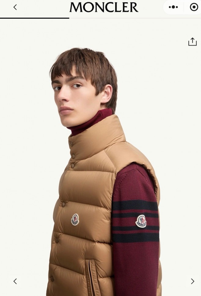 Жилет Moncler
