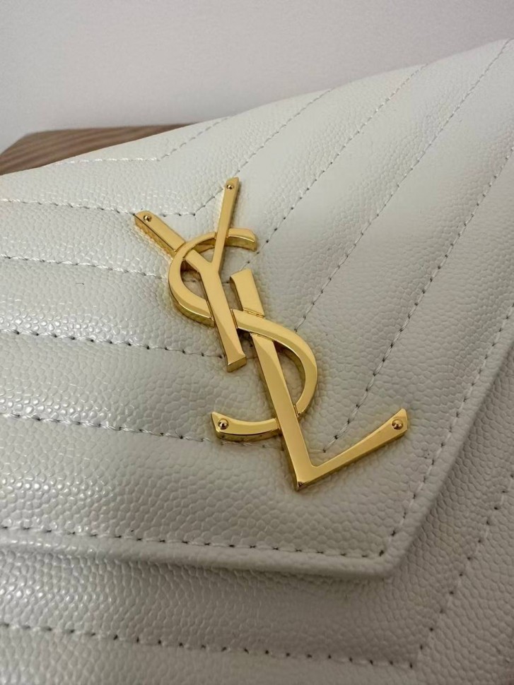 Сумка Saint Laurent Monogram Envelope