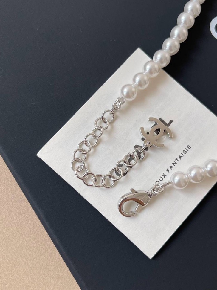 Колье Chanel