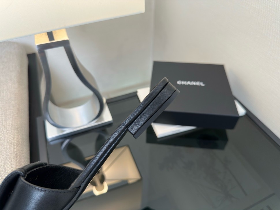 Шлепки Chanel   