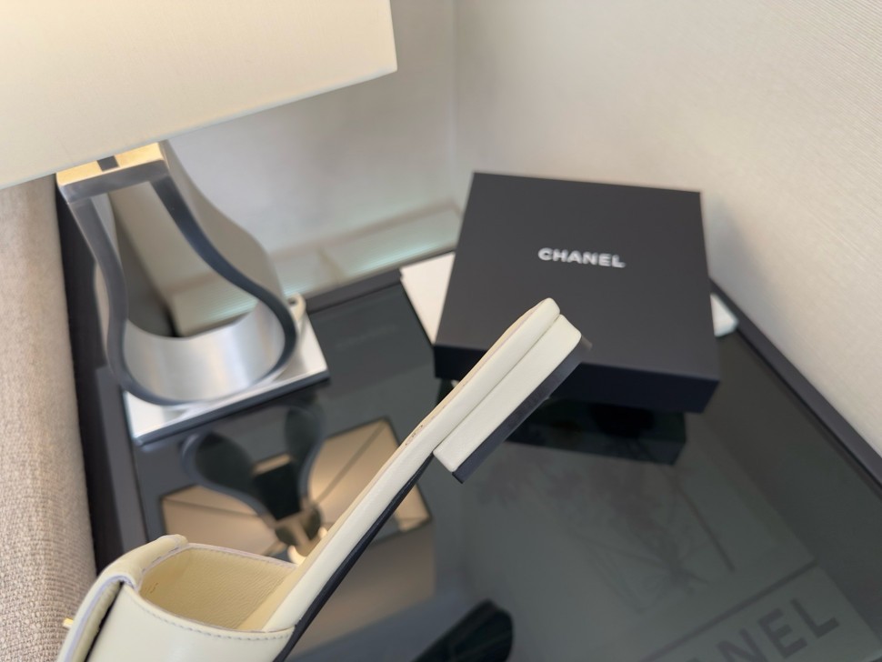 Шлепки Chanel   