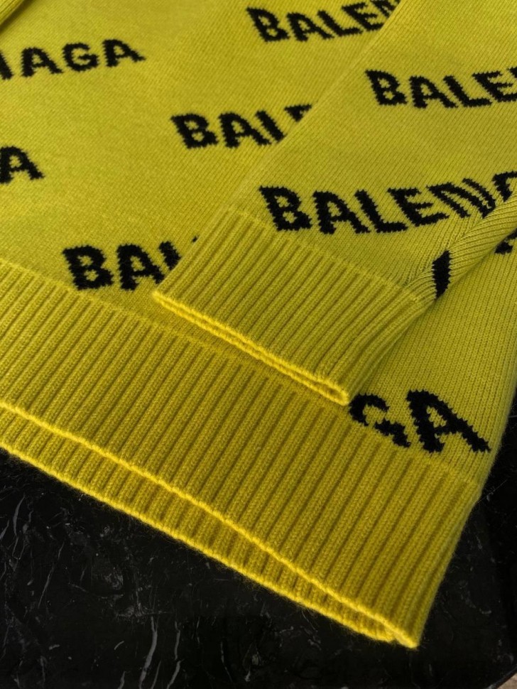 Джемпер Balenciaga
