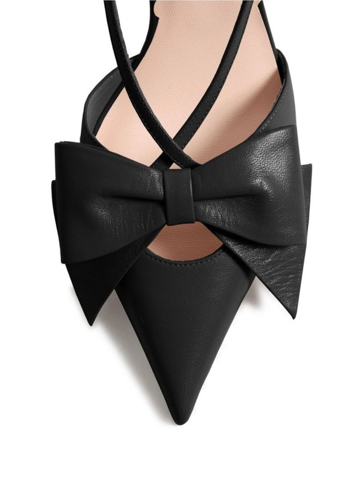 Слингбэки Valentino