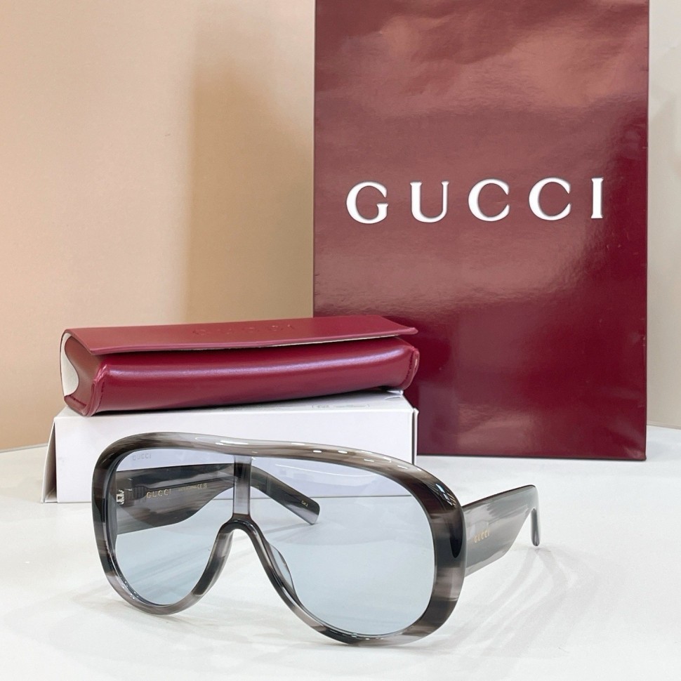 Очки Gucci