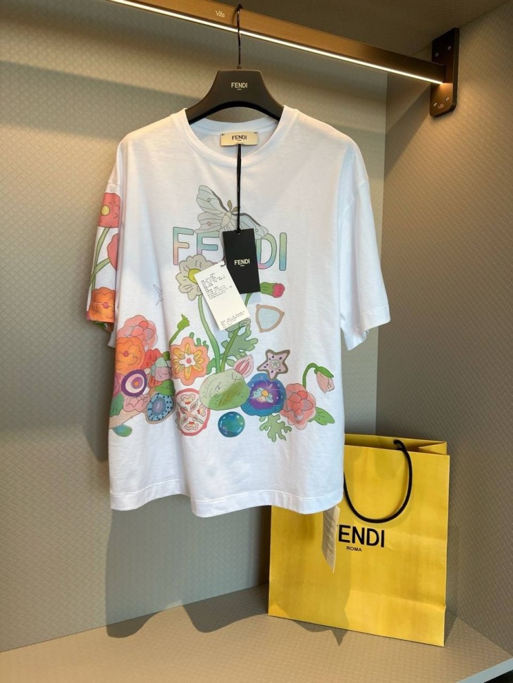 Футболка Fendi
