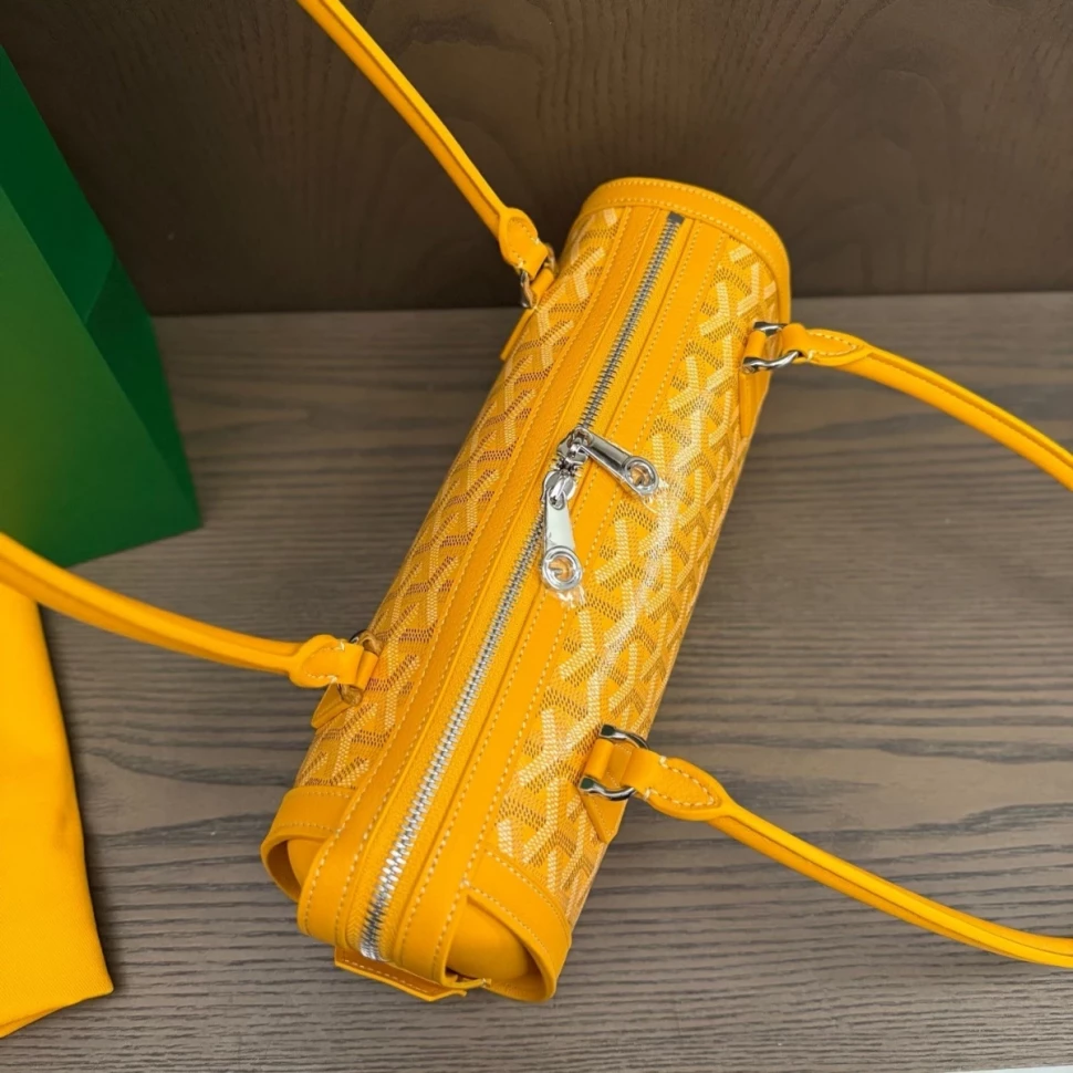 Сумка Goyard Bonbonnière