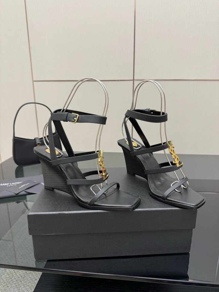 Босоножки Saint Laurent