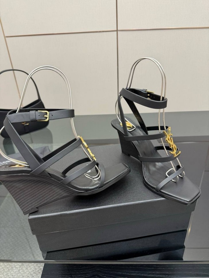 Босоножки Saint Laurent