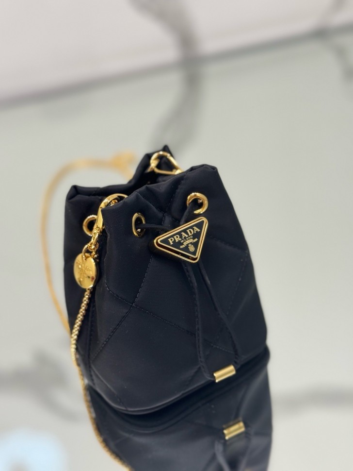 Сумка Prada
