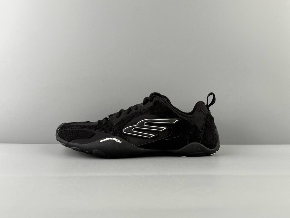 Сникеры Balenciaga Monday  