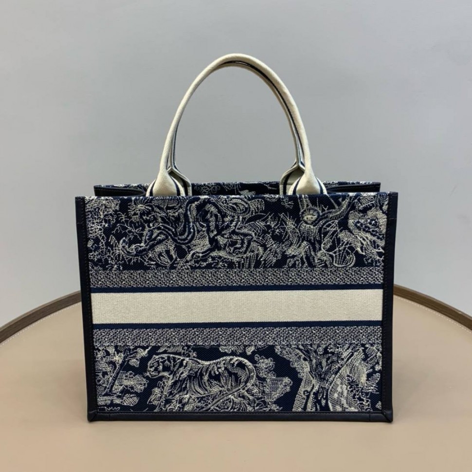 Сумка Dior Book Tote Medium
