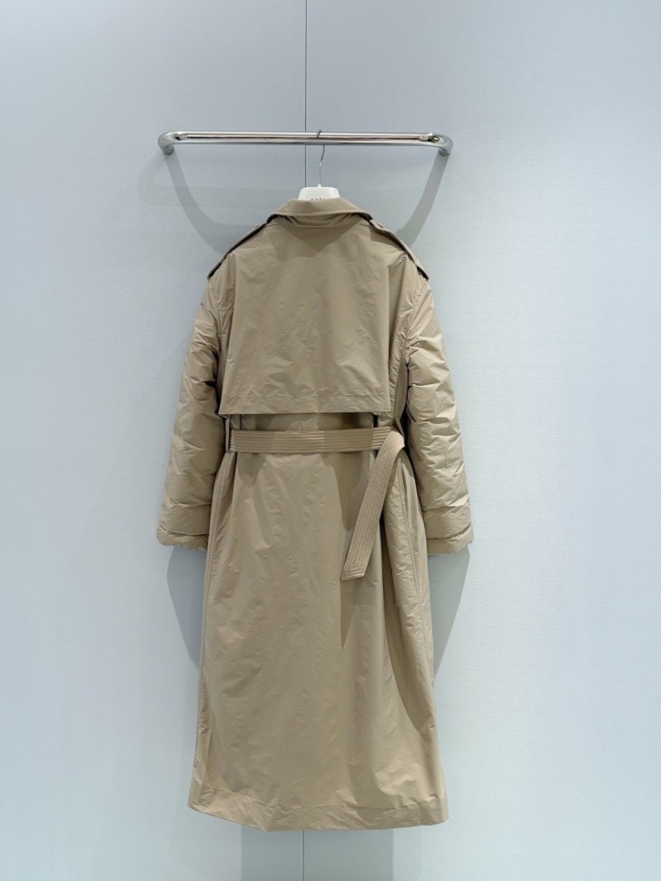 Пуховик Moncler