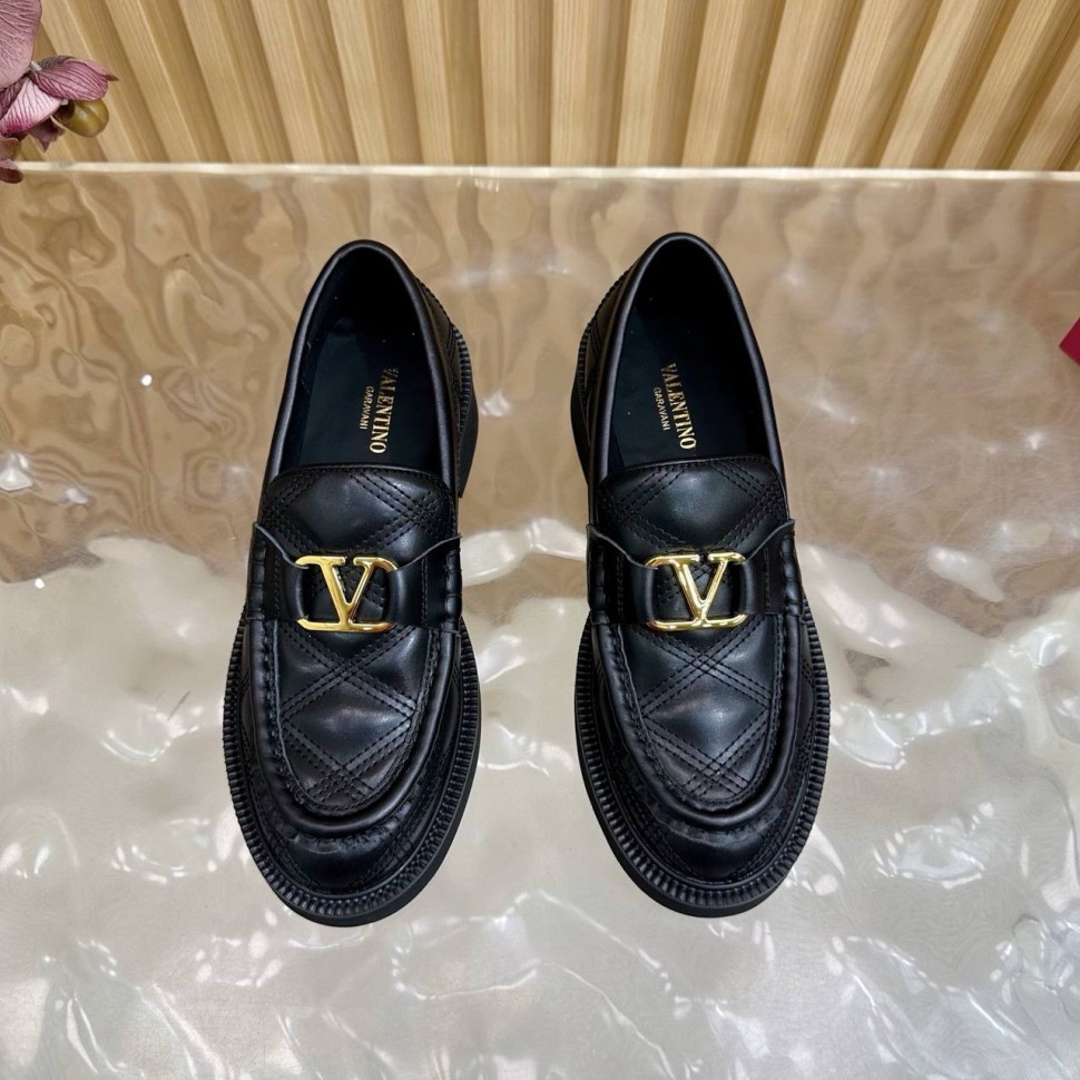 Лоферы Valentino