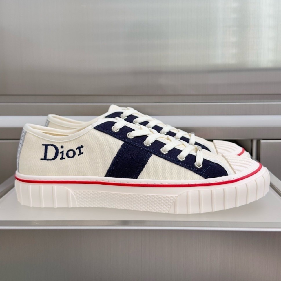 Сникеры Dior