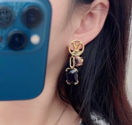 Серьги Louis Vuitton Circle Heirloom
