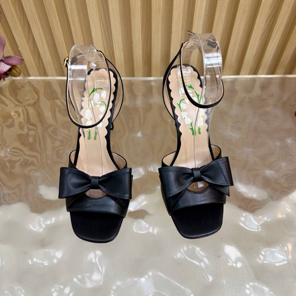 Босоножки Valentino 