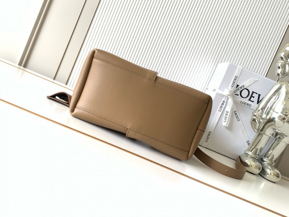 Сумка Loewe